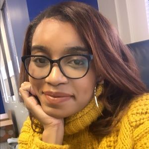 Meet your Posher, Danielle